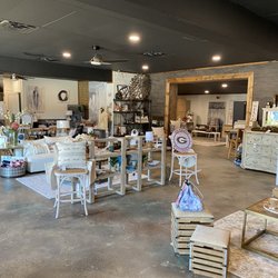Braystons Attic Discount Boutique
