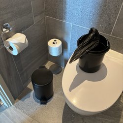 Scandic Copenhagen - Hotel's bathroom