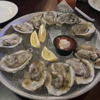 7 Mile House - Sports Bars Near Me - Brisbane, California 7 Mile House - Sports Bars Near Me - Brisbane, California