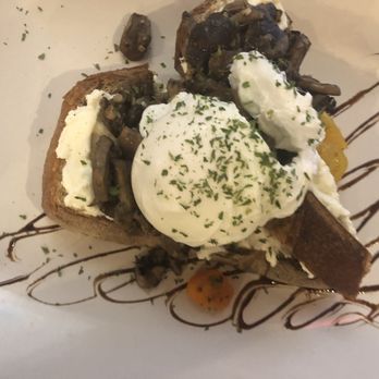 Outro - Mushroom ricotta toast - Cafes Near Me - New York, New York