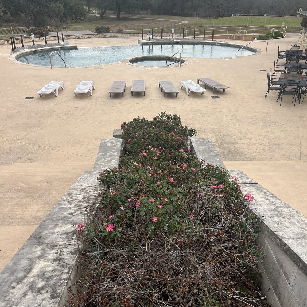 Alsatian RV Resort - Pool hot tub - RV Parks Near Me - Castroville, Texas Alsatian RV Resort - Pool hot tub - RV Parks Near Me - Castroville, Texas