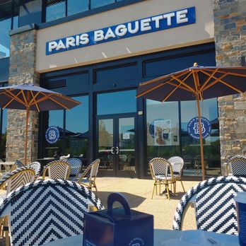 Paris Baguette - Outside on their patio enjoying lunch - Bakeries Near Me - Ashburn, Virginia Paris Baguette - Outside on their patio enjoying lunch - Bakeries Near Me - Ashburn, Virginia