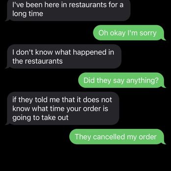 News Bar Cafe - Driver telling me he's been there and that the restaurant didn't know when my food was going to be ready - Coffee & Tea Near Me - New York, New York