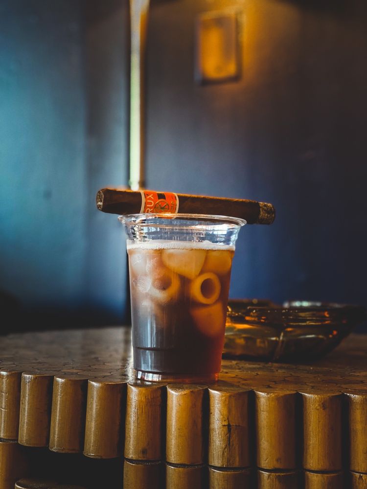 SMOKERS ABBEY 57 Photos & 31 Reviews 604 Gallatin Rd, Nashville, TN