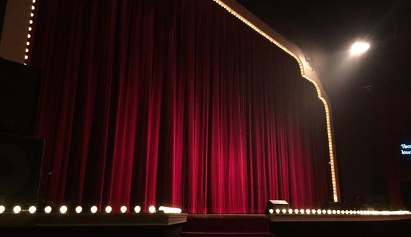 Savannah Theatre by null