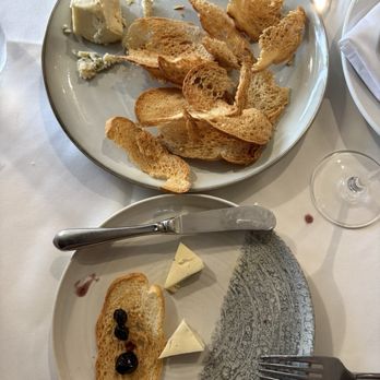 Blue Honey Bistro - New American Near Me - Germantown, Tennessee