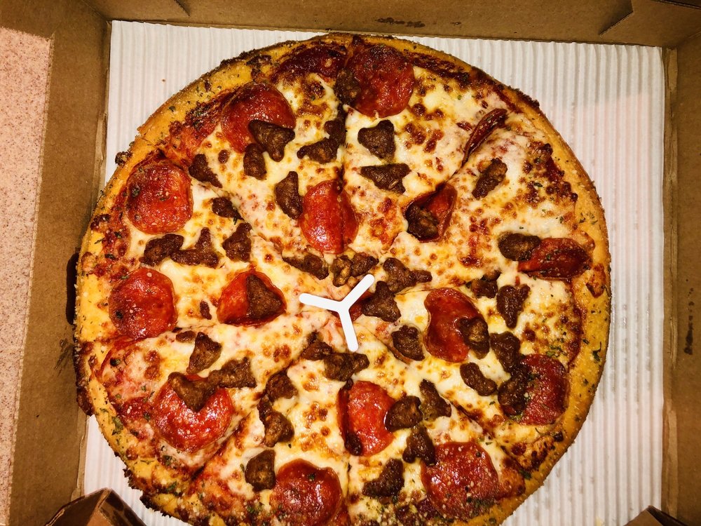 PIZZA HUT Updated September 2024 15 Photos & 18 Reviews 7017