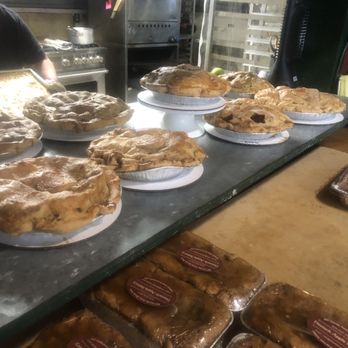 Deutsch Apple Bakery - Pies!!! - Bakeries Near Me - Blanco, Texas