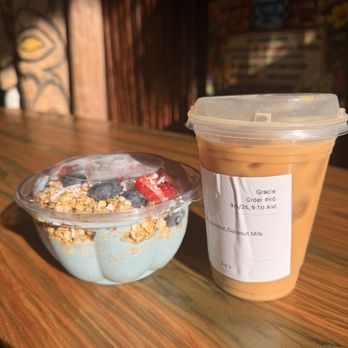 Mojo Risin’ - Ocean Blue Bowl and Coconut Latte - 16 oz - Coffee & Tea Near Me - Sarasota, Florida Mojo Risin’ - Ocean Blue Bowl and Coconut Latte - 16 oz - Coffee & Tea Near Me - Sarasota, Florida