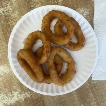 Carl's Drive In - Onion Rings - Burgers Near Me - Brentwood, Missouri Carl's Drive In - Onion Rings - Burgers Near Me - Brentwood, Missouri