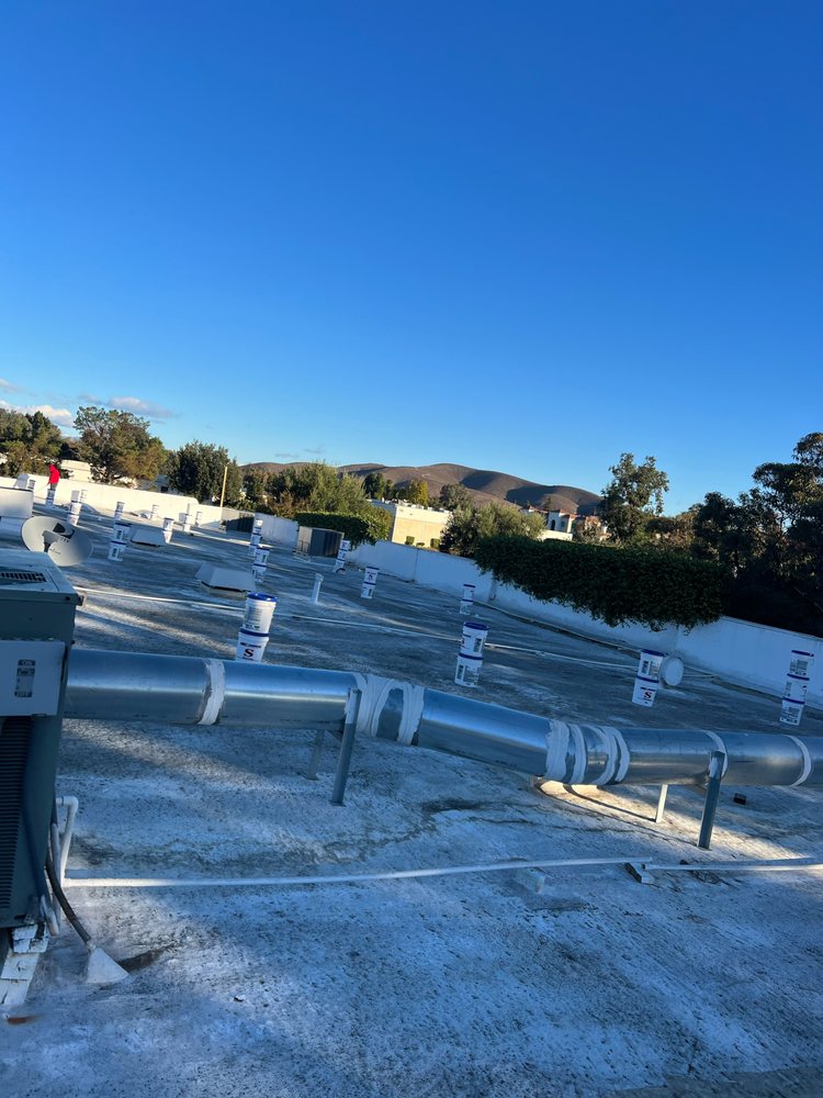 Slide of Castillo’s Roofing Services