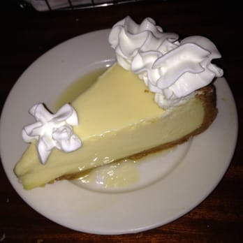Papa’s Fish House - Key lime pie - Seafood Near Me - Lighthouse Point, Florida Papa’s Fish House - Key lime pie - Seafood Near Me - Lighthouse Point, Florida