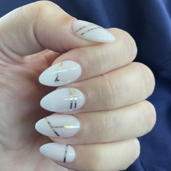Bliss Nail Lounge - Nail Salons Near Me - Clermont, Florida