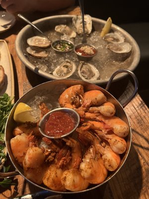 Alley Cat Oyster Bar by null