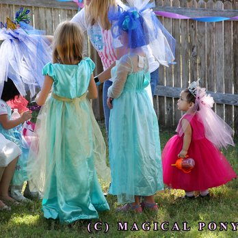 Magical Pony Rides - I spy the littlest princess... - Party Characters Near Me - Hutto, Texas Magical Pony Rides - I spy the littlest princess... - Party Characters Near Me - Hutto, Texas