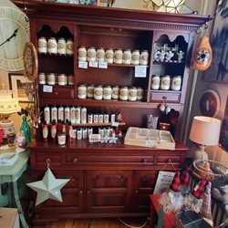 Calkins' Vine and the Branches - My favorite local candles