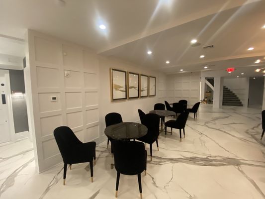 Water's Edge Centerport by null