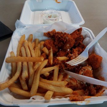 Danvers Pizza & Subs - Buffalo chicken and fries - Pizza Near Me - Danvers, Massachusetts Danvers Pizza & Subs - Buffalo chicken and fries - Pizza Near Me - Danvers, Massachusetts