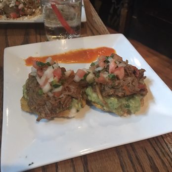 Johnny Tequila's - Tostones de ropa vieja - Mexican Near Me - Roselle, New Jersey