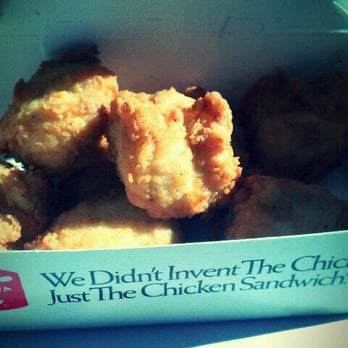 Chick-fil-A - 8-piece nuggets - Fast Food Near Me - Northridge, California