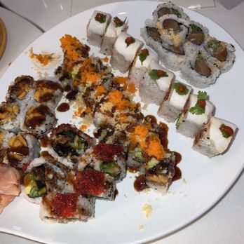 Friends Sushi - Sushi Bars Near Me - Chicago, Illinois Friends Sushi - Sushi Bars Near Me - Chicago, Illinois