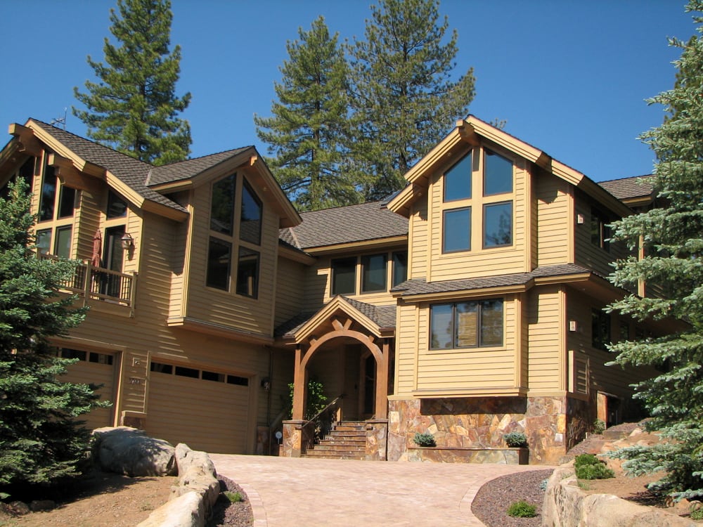 Slide of Mills Roofing