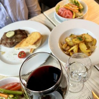 Rammbock Grill - Steakhouses Near Me - Stade, NI