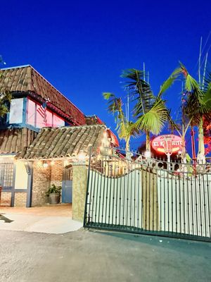 Avila's El Ranchito by null