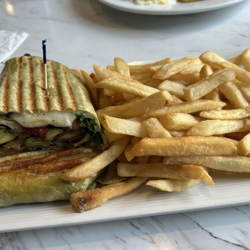 The Allwood Diner - Veggie Wrap - Diners Near Me - Clifton, New Jersey