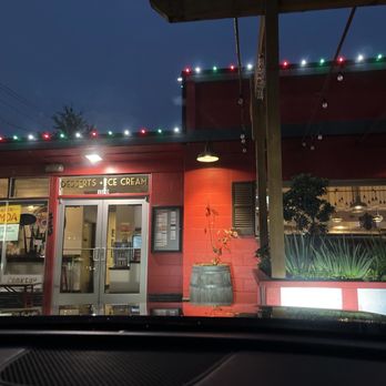 ACME Cafe - Waiting out front as they open in moments!! It's worth the wait! - New American Near Me - Salem, Oregon