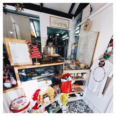 Ceci's Gastronomia by null