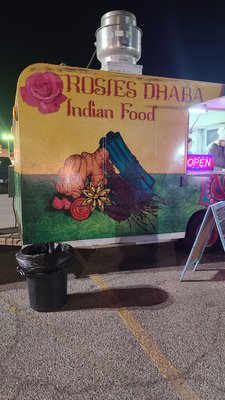 Rosies Dhaba Indian Food Truck by null