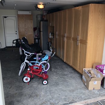 Restore Design Garages - Vacuum in corner we were able to hide. - Flooring Near Me - Mission Viejo, California