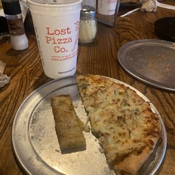 Lost Pizza - Great pizza, wings and love the 80's atmosphere!