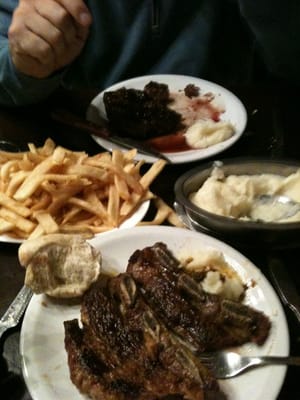 Elbow Lounge by null