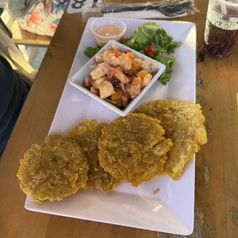 EL Caney Restaurant & Bar - Marisco mixto con tostones - Desserts Near Me - Ciales, Puerto Rico EL Caney Restaurant & Bar - Marisco mixto con tostones - Desserts Near Me - Ciales, Puerto Rico