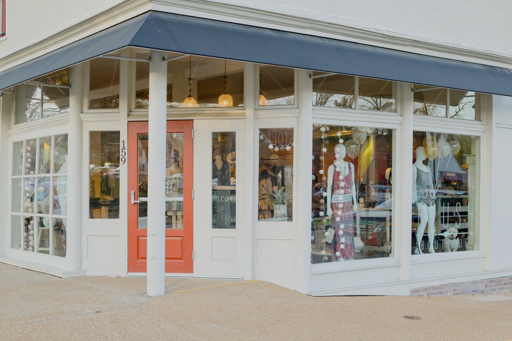 BLUSH Updated 2024 16 Photos & 13 Reviews 159 W Argonne Dr