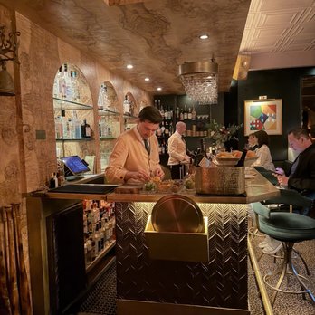 La Dolce Vita - Bar - Italian Near Me - Beverly Hills, California La Dolce Vita - Bar - Italian Near Me - Beverly Hills, California