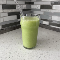 Rice & Beans From Alizas Kitchen - Spinach smoothie