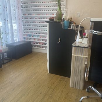 Fonda Nails & Spa Studio - Nail Salons Near Me - St Petersburg, Florida Fonda Nails & Spa Studio - Nail Salons Near Me - St Petersburg, Florida