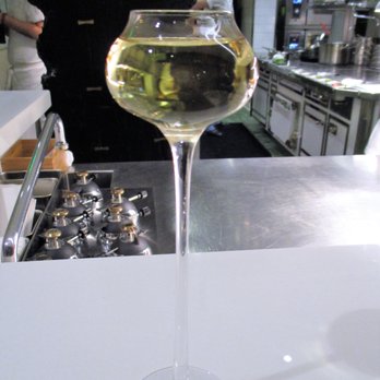 Pineapple & Pearls - Non-fermented grape beverage - New American Near Me - Washington, DC, District of Columbia