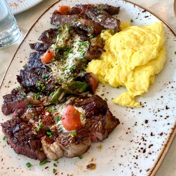 La Vie - Steak and Eggs - Cocktail Bars Near Me - Washington, DC, District of Columbia