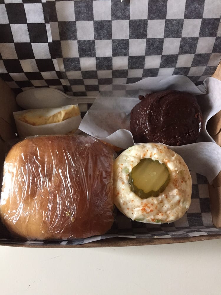 Sally Bell S Kitchen Takeout Delivery 110 Photos 120 Reviews Bakeries 2337 West Broad St The Fan Richmond Va Restaurant Reviews Phone Number Yelp