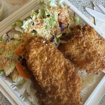Aloha Hawaiian BBQ - Fried White Fish with Fried Shrimp & Salad - Pop-Up Restaurants Near Me - Fishers, Indiana Aloha Hawaiian BBQ - Fried White Fish with Fried Shrimp & Salad - Pop-Up Restaurants Near Me - Fishers, Indiana