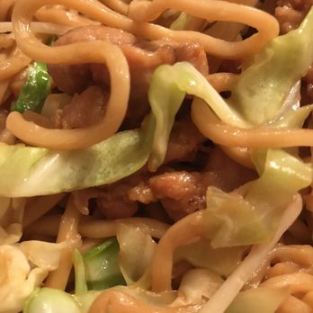 Villa Fat Cuisine - Chicken chow mein - Chinese Near Me - Rio Linda, California Villa Fat Cuisine - Chicken chow mein - Chinese Near Me - Rio Linda, California