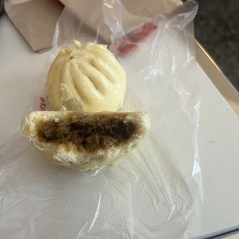 Wow Bao - Mushy "old" Bao - Chinese Near Me - Chicago, Illinois