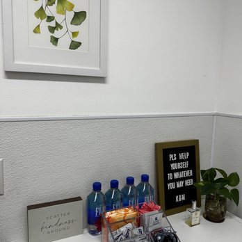 Bareface Beauty Studio - Bathroom necessities - Permanent Makeup Near Me - Irvine, California Bareface Beauty Studio - Bathroom necessities - Permanent Makeup Near Me - Irvine, California