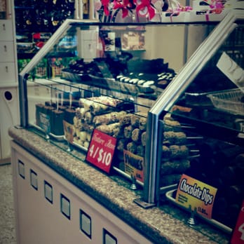 Swiss Fudge - a display of cakes and pastries - Candy Stores Near Me - Niagara Falls, Ontario Swiss Fudge - a display of cakes and pastries - Candy Stores Near Me - Niagara Falls, Ontario