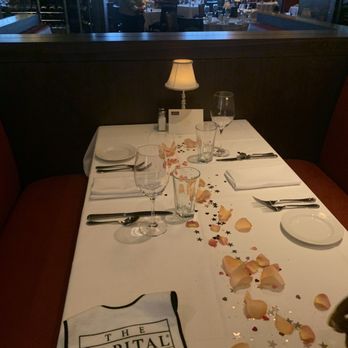 The Capital Grille - Steakhouses Near Me - Dedham, Massachusetts