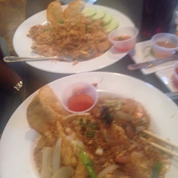 Jasmine Thai Restaurant - Pad Woon Sen & Chicken Fried Rice w/Tofu...mmm, mmm, good! - Thai Near Me - Destin, Florida Jasmine Thai Restaurant - Pad Woon Sen & Chicken Fried Rice w/Tofu...mmm, mmm, good! - Thai Near Me - Destin, Florida